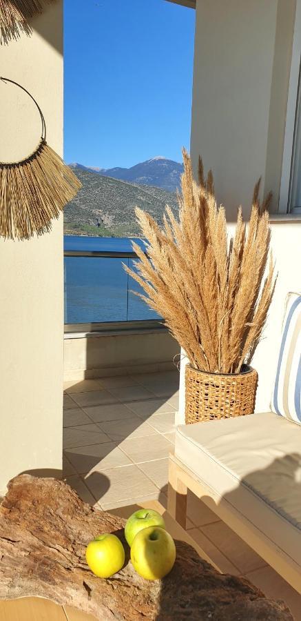 Boho Beach House In Itea-Delphi Buitenkant foto