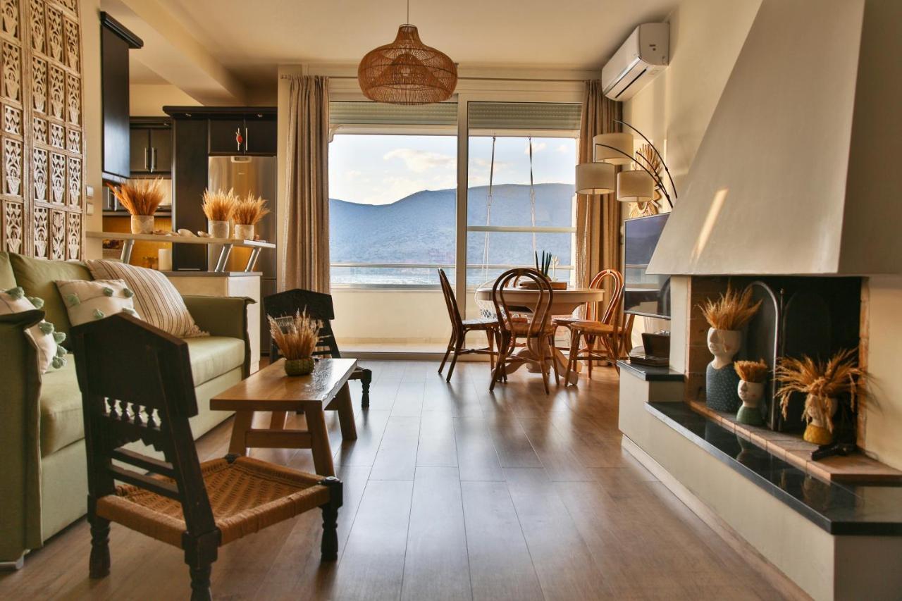 Boho Beach House In Itea-Delphi Buitenkant foto