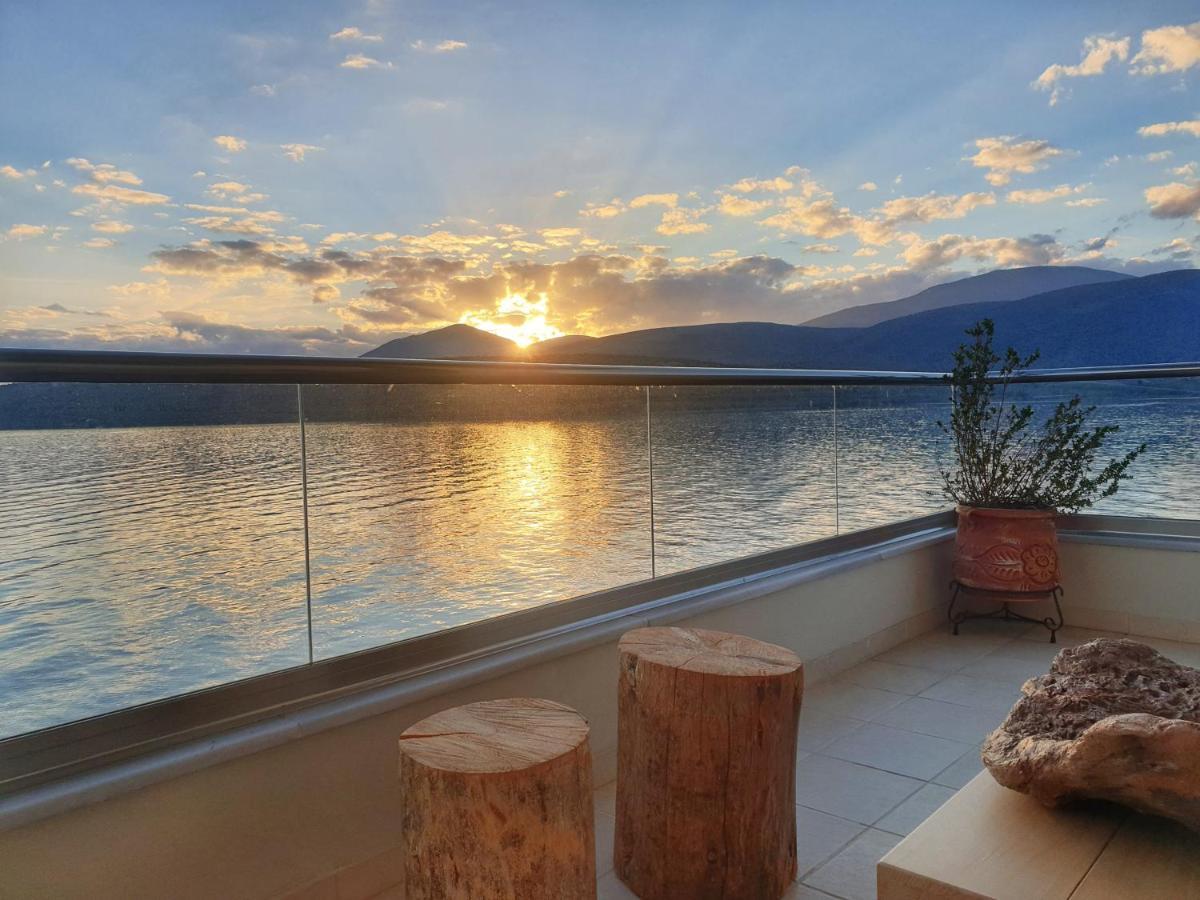 Boho Beach House In Itea-Delphi Buitenkant foto